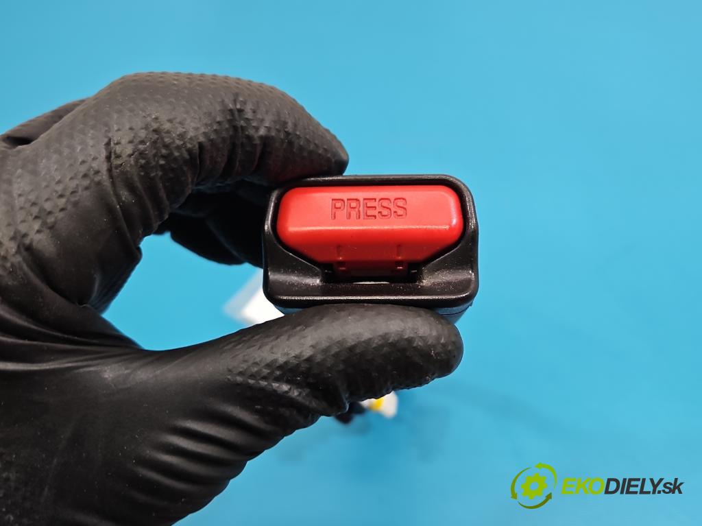 DS 4 2015-2020 2.0 hdi 181KM automatic 133 kW 1997 cm3 5- pas bezpečnosť: predné pravý 96748384XT