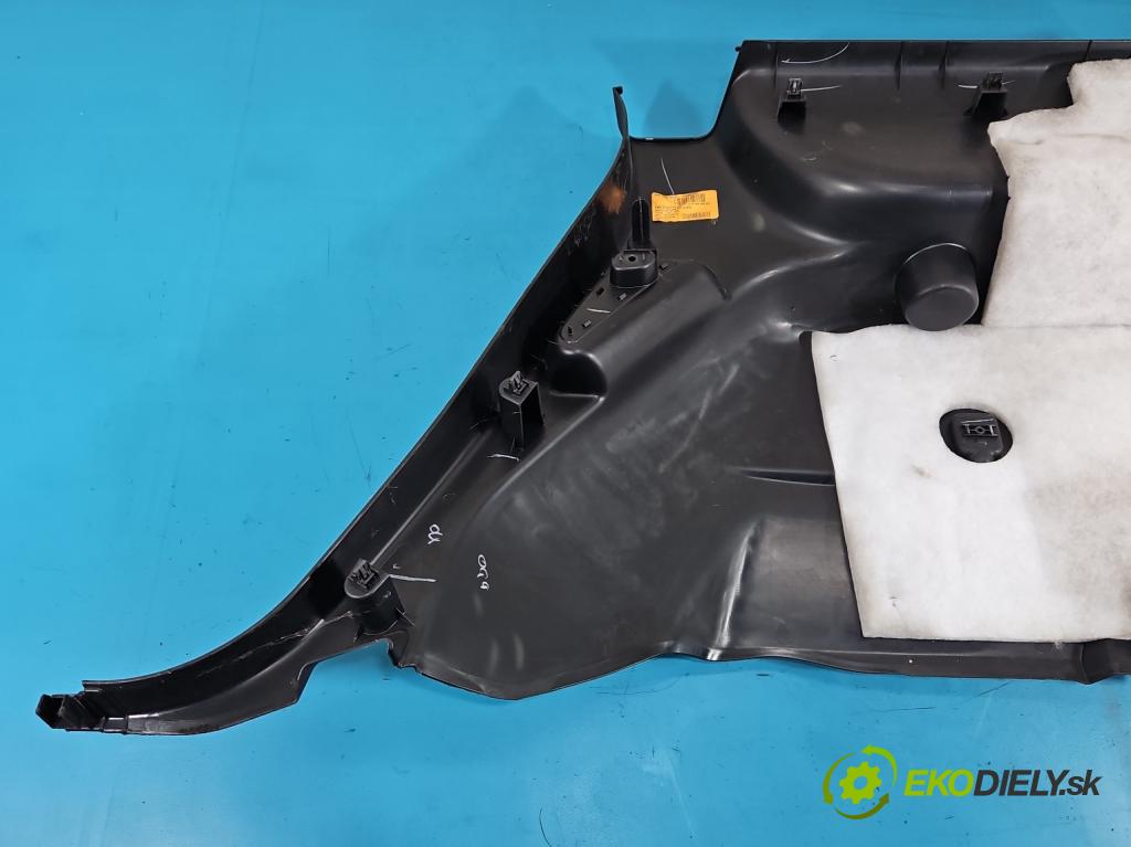 Fiat Freemont 2.0 jtd 170 HP manual 125 kW 1956 cm3 5- Čalounictví: kufra: ľavé 1SN65DX9AA