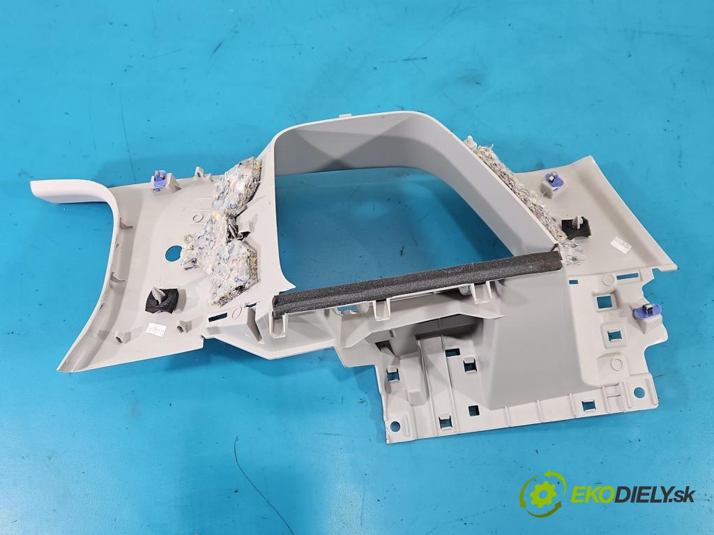 Citroen C5 Aircross 17-25 1.2 T 131 HP manual 96 kW 1199 cm3 5- kryt plast 9822821177