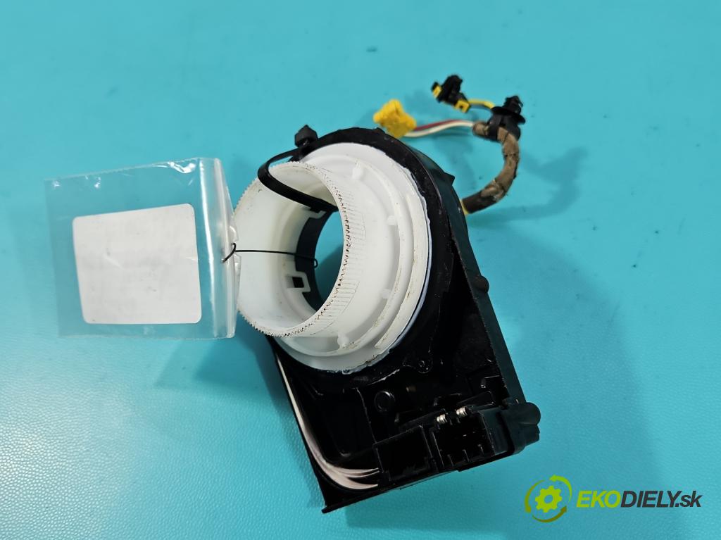 Fiat Freemont 2.0 jtd 170 HP manual 125 kW 1956 cm3 5- Páska: airbag 68068537AH (Airbag)