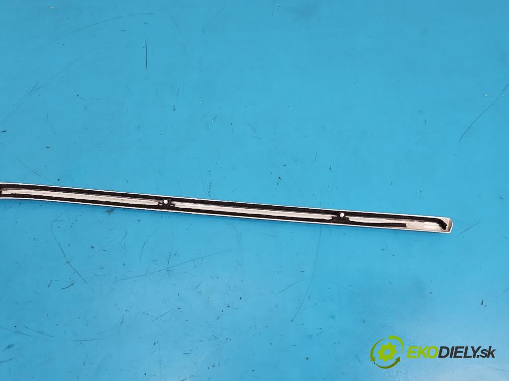 DS 4 2015-2020 2.0 hdi 181KM automatic 133 kW 1997 cm3 5- lišta dvere zadné pravé B7564011065