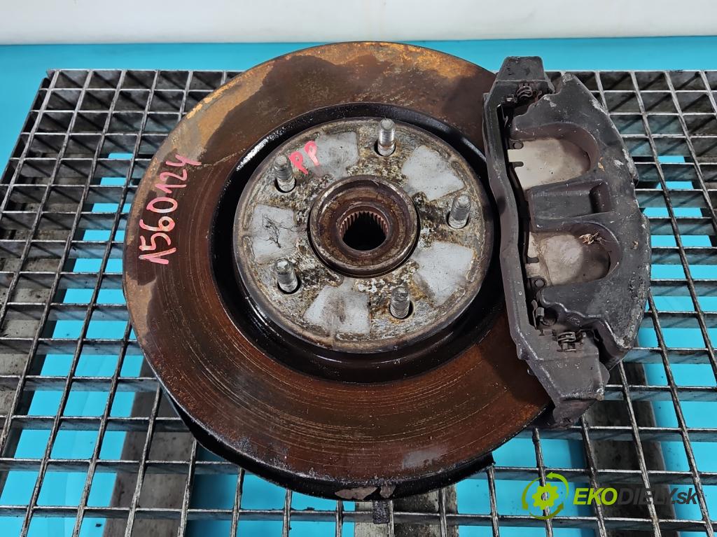 Fiat Freemont 2.0 jtd 170 hp manual 125 kW 1956 cm3 5- náboj pravé  (Náboj kola)