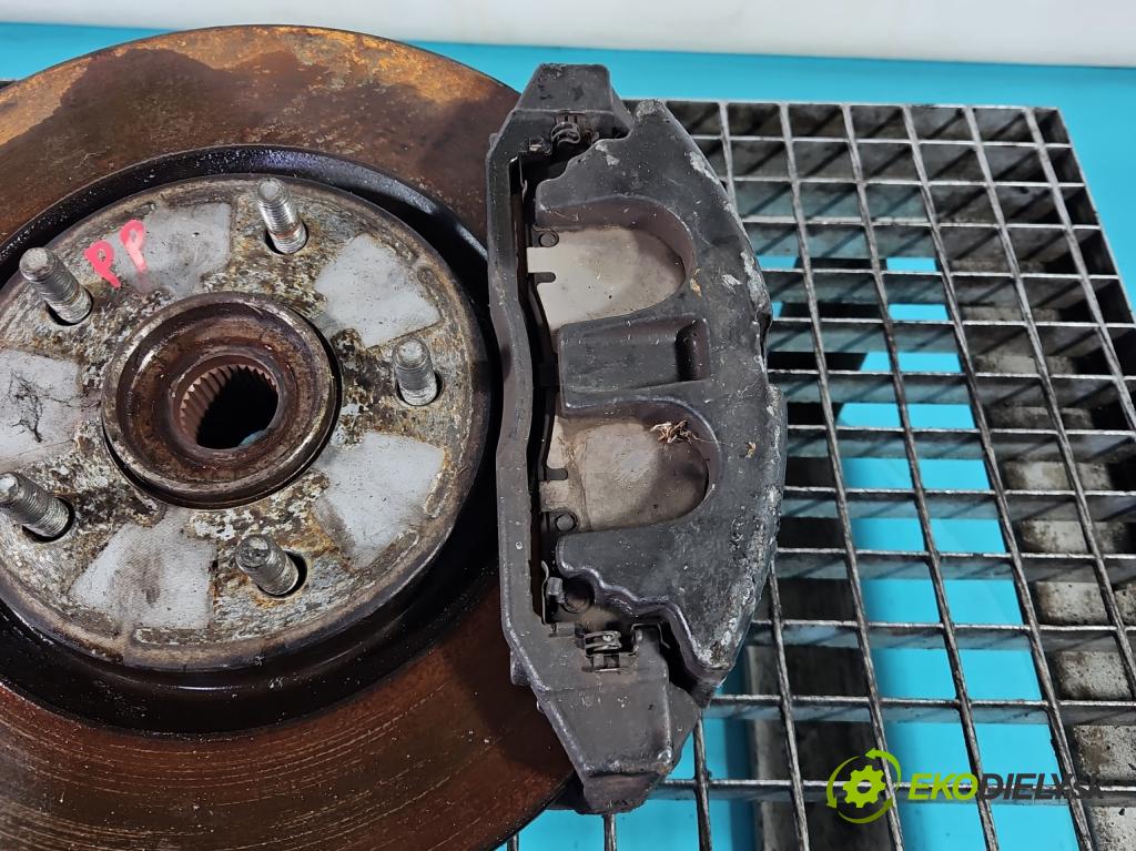 Fiat Freemont 2.0 jtd 170 HP manual 125 kW 1956 cm3 5- brzdič predné pravý  (Kľučka dverí ostatné)