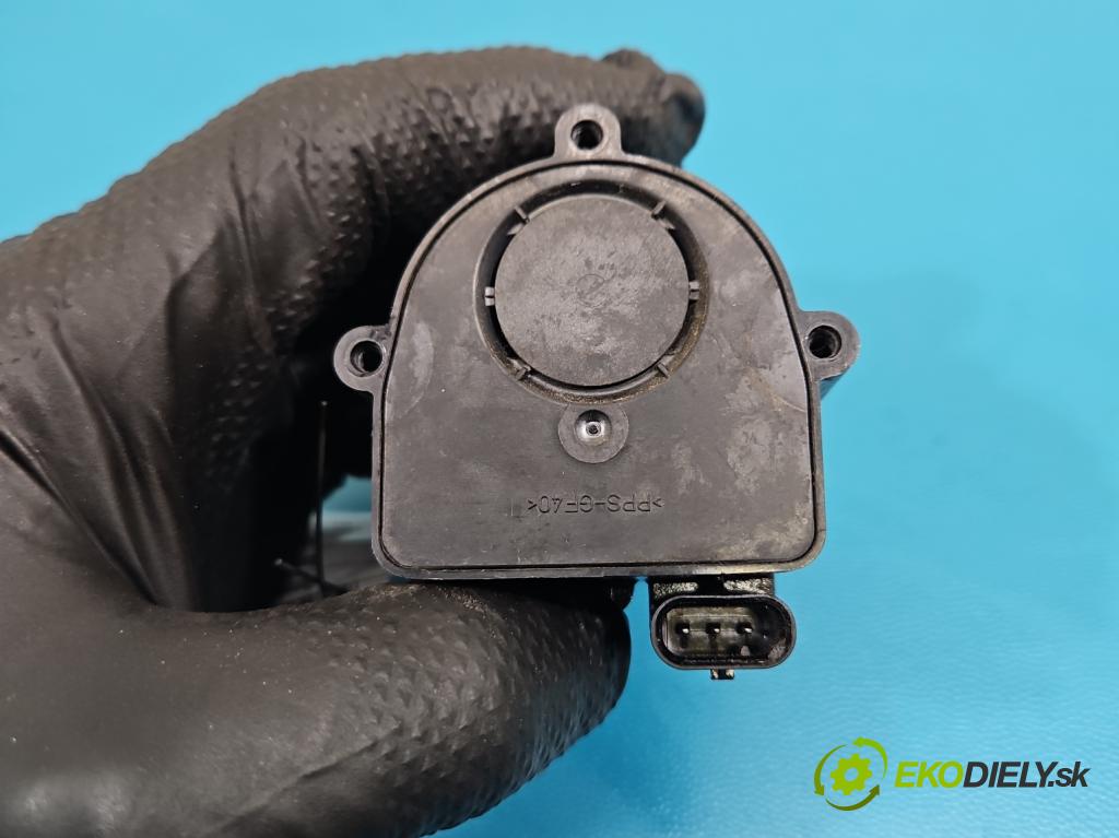 Skoda Octavia III 2013- 2.0 TSI DKZA: 190 HP automatic 140 kW 1984 cm3 5- pompa obehu voda: 5Q0965561B