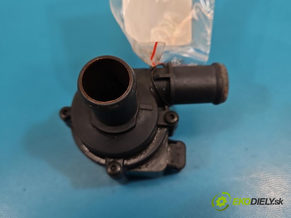 Skoda Octavia III 2013- 2.0 TSI DKZA: 190 HP automatic 140 kW 1984 cm3 5- pompa obehu voda: 5Q0965561B