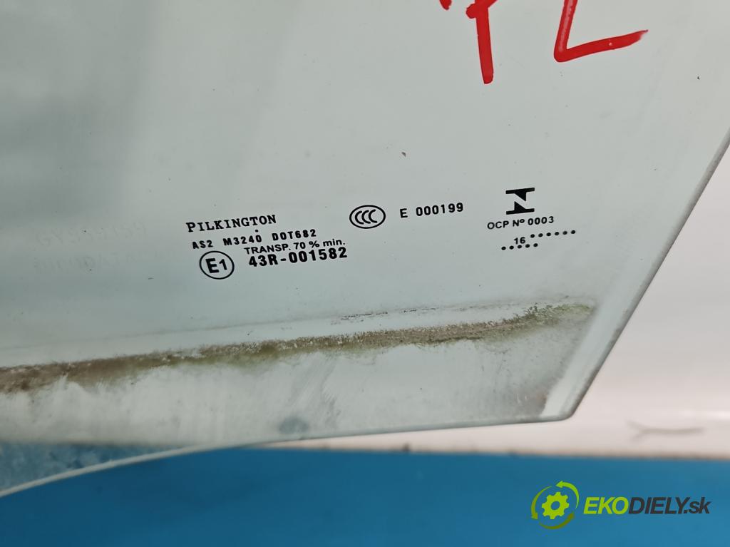 DS 4 2015-2020 2.0 hdi 181KM automatic 133 kW 1997 cm3 5- sklo dvere predné ľavé