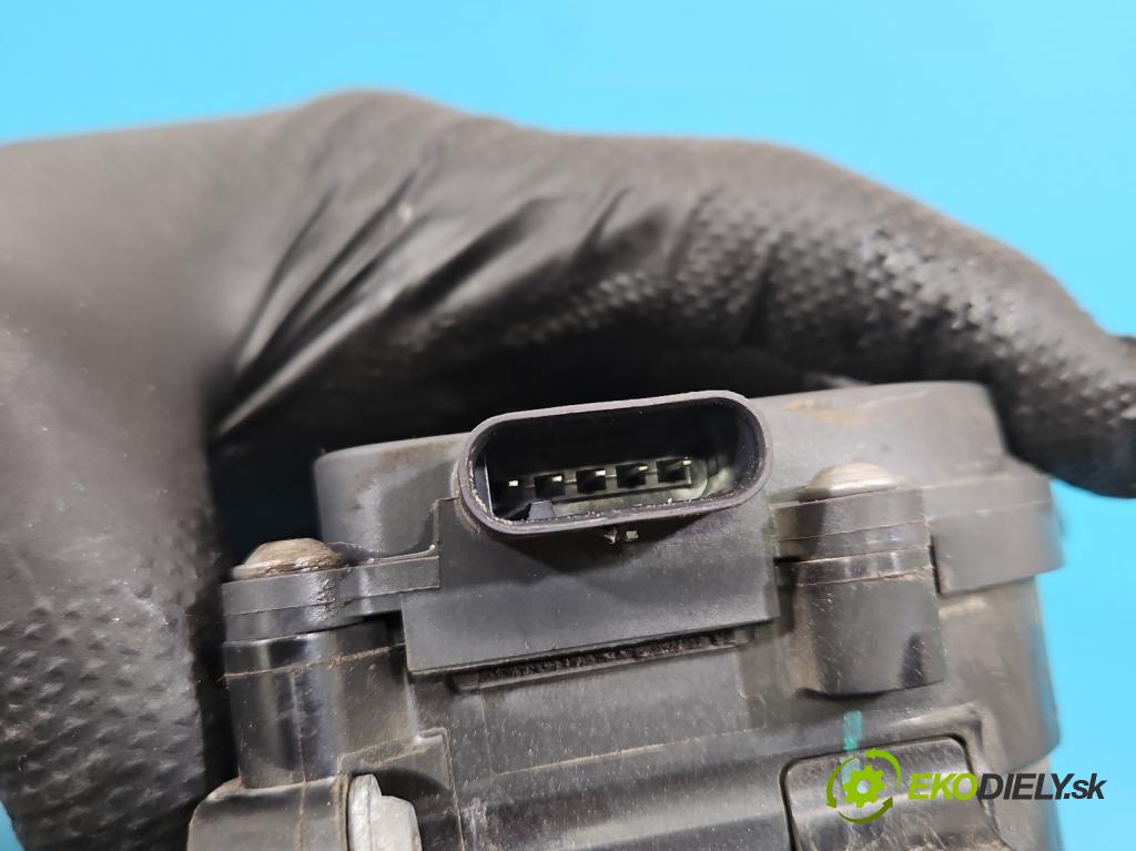 Skoda Octavia III 2013- 2.0 TSI DKZA: 190 HP automatic 140 kW 1984 cm3 5- čerpadlo voda: 06L121012H (Vodná pumpa)