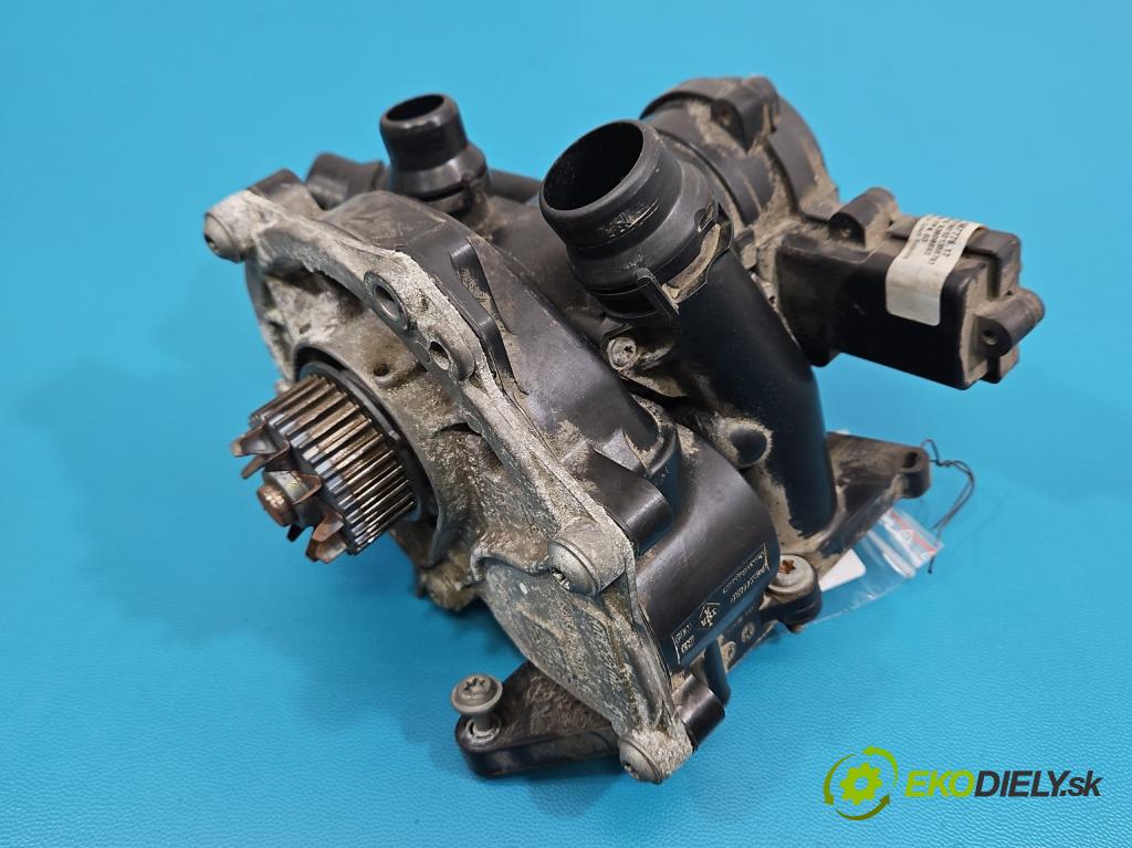 Skoda Octavia III 2013- 2.0 TSI DKZA: 190 HP automatic 140 kW 1984 cm3 5- čerpadlo voda: 06L121012H (Vodná pumpa)