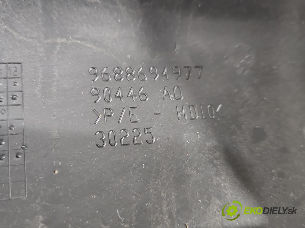 DS 4 2015-2020 2.0 hdi 181KM automatic 133 kW 1997 cm3 5- Čalounictví: kufrové dvere 9688694977