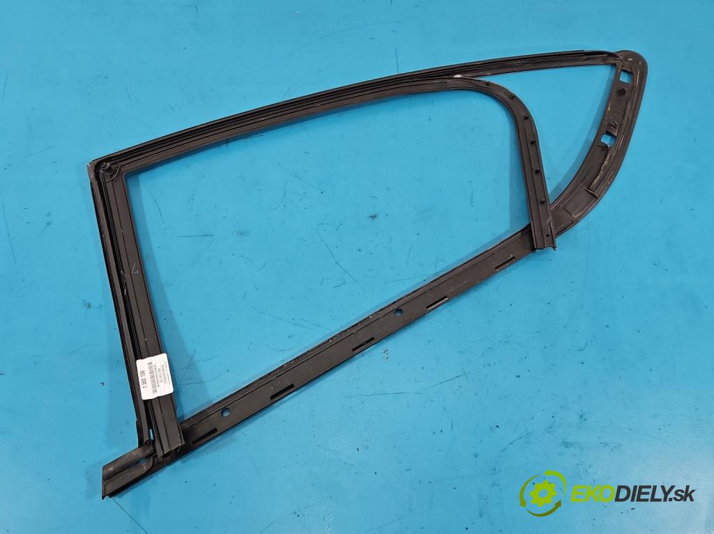 DS 4 2015-2020 2.0 hdi 181KM automatic 133 kW 1997 cm3 5- Těsnění: dvere zadné pravé 9687381577 (Karoséria ostatné)