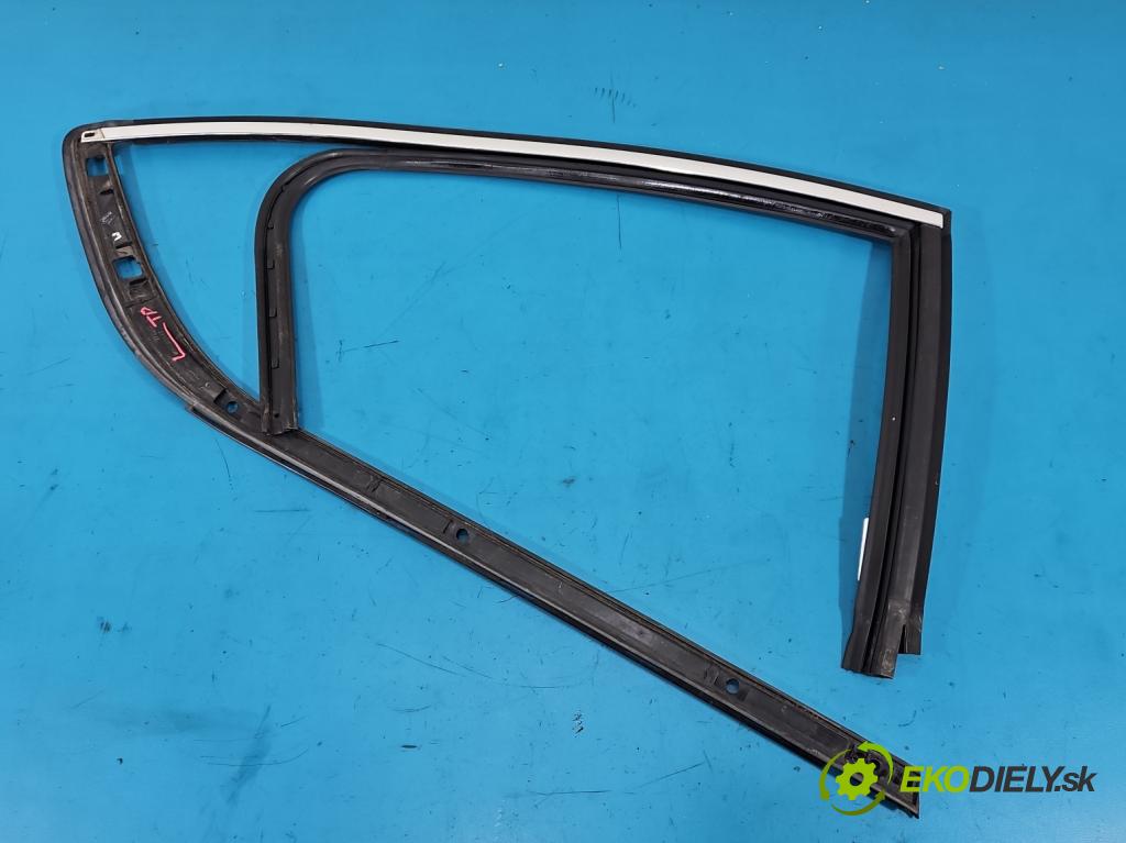 DS 4 2015-2020 2.0 hdi 181KM automatic 133 kW 1997 cm3 5- Těsnění: dvere zadné pravé 9687381577 (Karoséria ostatné)