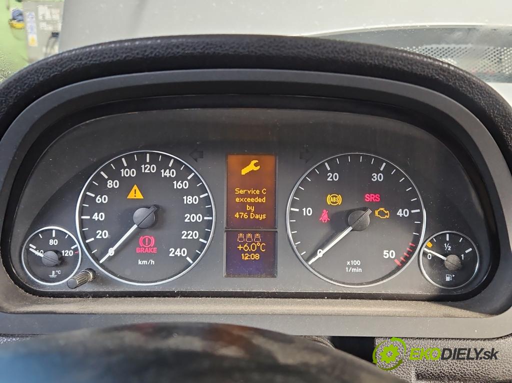 Mercedes A W169 2004-2012 2.0 cdi 109 hp manual 80 kW 1992 cm3 3- Přístrojová deska A1695406247 (Přístrojová deska)