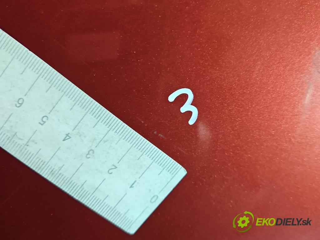 DS 4 2015-2020 2.0 hdi 181KM automatic 133 kW 1997 cm3 5- dvere zadné pravé  (Kľučka dverí ostatné)