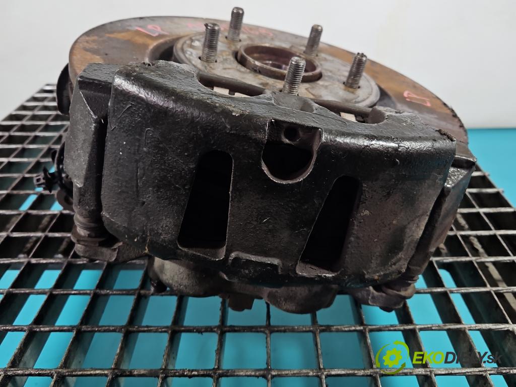 Fiat Freemont 2.0 jtd 170 HP manual 125 kW 1956 cm3 5- brzdič predné ľavý  (Kľučka dverí ostatné)