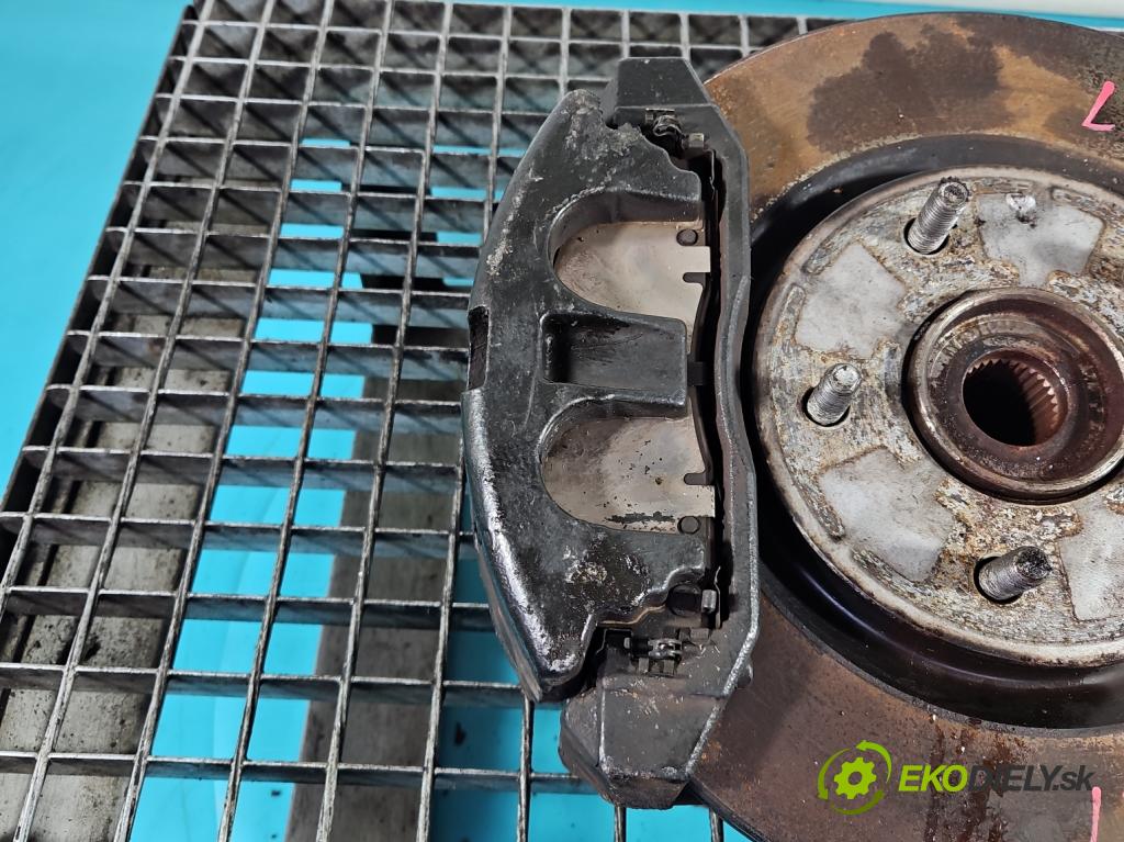 Fiat Freemont 2.0 jtd 170 HP manual 125 kW 1956 cm3 5- brzdič predné ľavý  (Kľučka dverí ostatné)