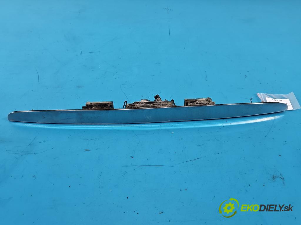 Mercedes A W169 2004-2012 2.0 cdi 109 HP manual 80 kW 1992 cm3 3- rukoväť kufrové dvere zadné 