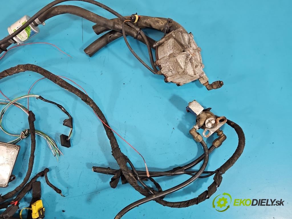 Dodge Neon 2.0 16V 141 hp automatic 104 kW 1996 cm3 4- instalace LPG