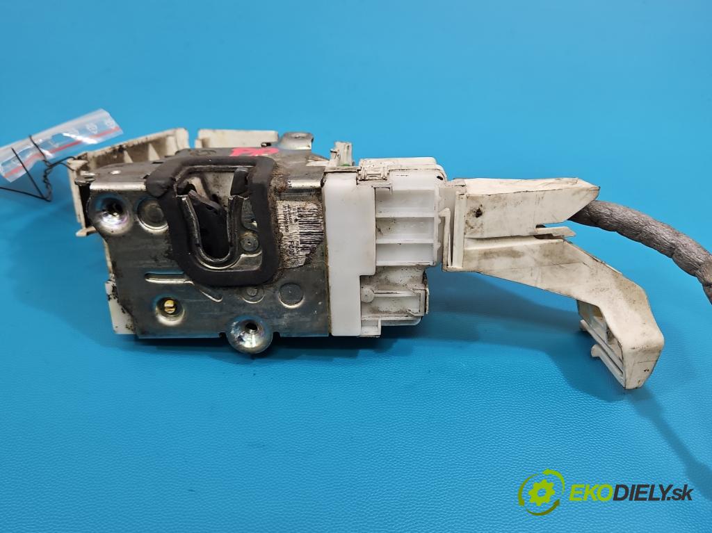Mercedes A W169 2004-2012 2.0 cdi 109 HP manual 80 kW 1992 cm3 3- zámok predné pravý 1697200835