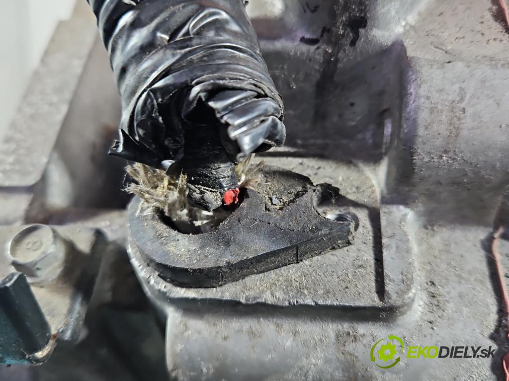 Kia Niro I 2016-2022 1.6 GDI 105 HP automatic 77 kW 1580 cm3 5- prevodovka stupeň,rýchlosť automat 36500-2BDC0