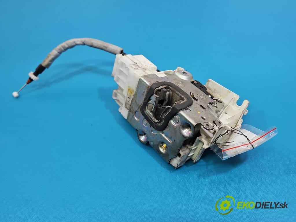 Mercedes A W169 2004-2012 2.0 cdi 109 hp manual 80 kW 1992 cm3 3- zámek přední levý 1697202535