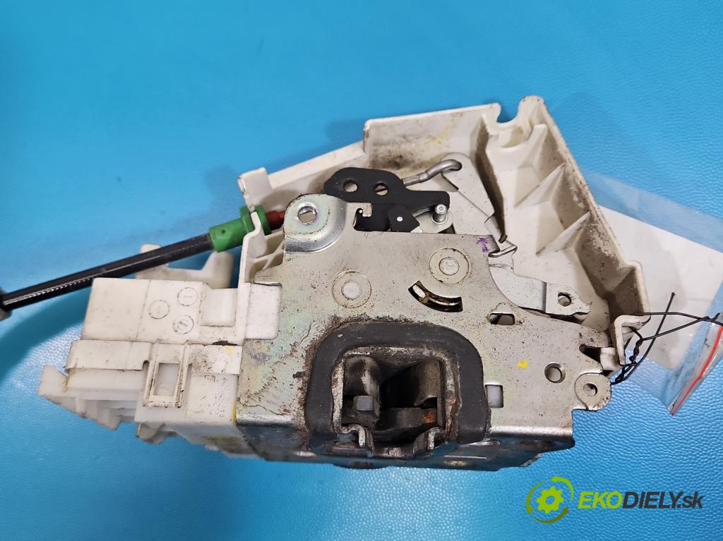 Mercedes A W169 2004-2012 2.0 cdi 109 hp manual 80 kW 1992 cm3 3- zámek přední levý 1697202535