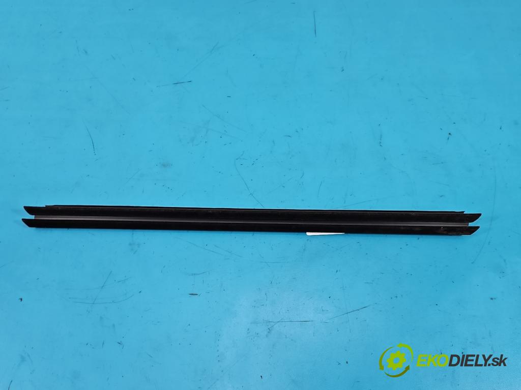 Jeep Cherokee KL 2013-2023 2.0 multijet: 140 HP manual 103 kW 1956 cm3 5- Těsnění: dvere zadné ľavé  (Karoséria ostatné)