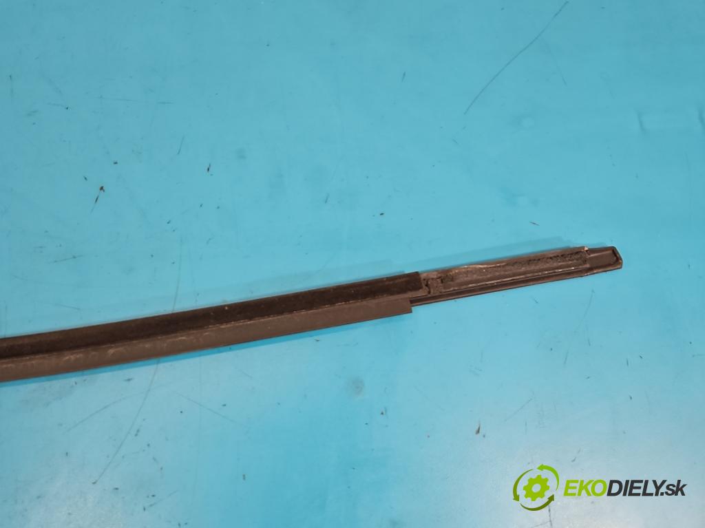 Jeep Cherokee KL 2013-2023 2.0 multijet: 140 HP manual 103 kW 1956 cm3 5- lišta dvere predné ľavé