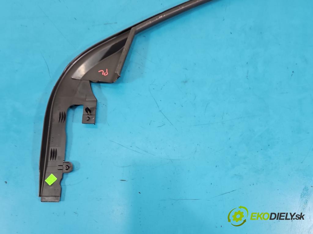 Jeep Cherokee KL 2013-2023 2.0 multijet: 140 HP manual 103 kW 1956 cm3 5- lišta dvere predné ľavé 1UJ43TRMAB