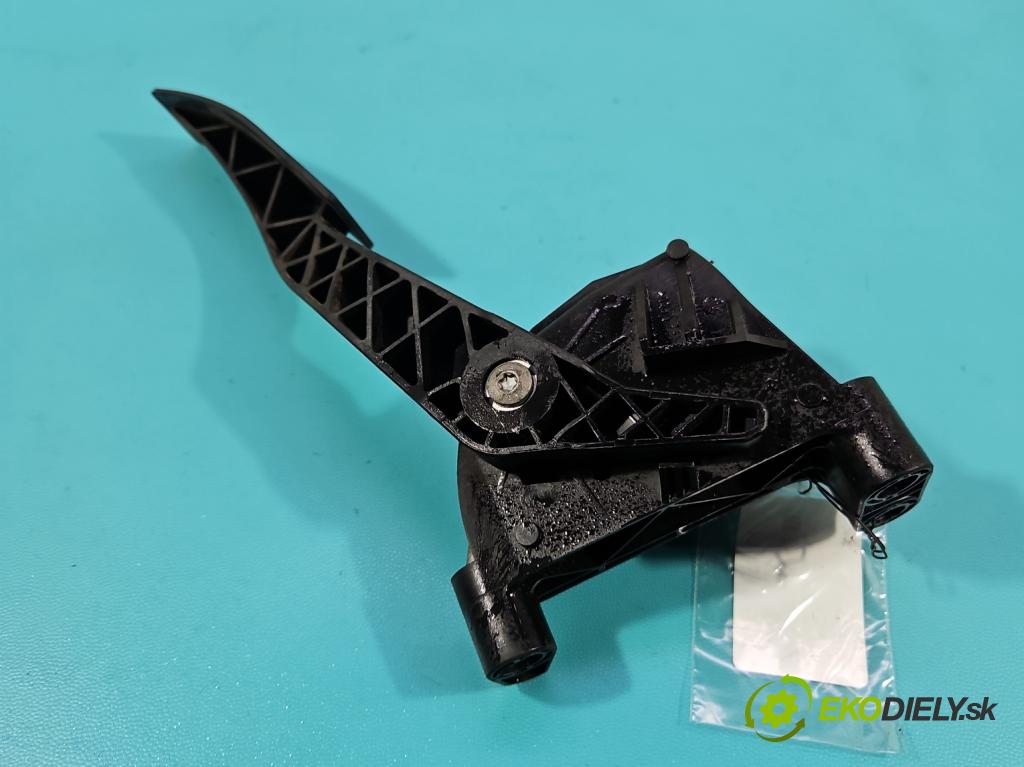 Opel Astra III 2004-2014 1.8 16V 125 hp manual 92 kW 1796 cm3 5- pedal plyn: potenciometr: 9157998