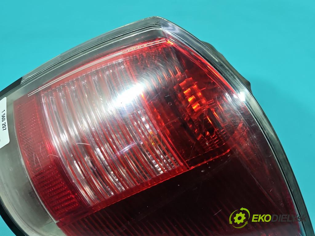 Opel Astra III 2004-2014 1.8 16V 125 HP manual 92 kW 1796 cm3 5- svetlo / reflektor zadné pravé 24451840 (Kľučka dverí ostatné)