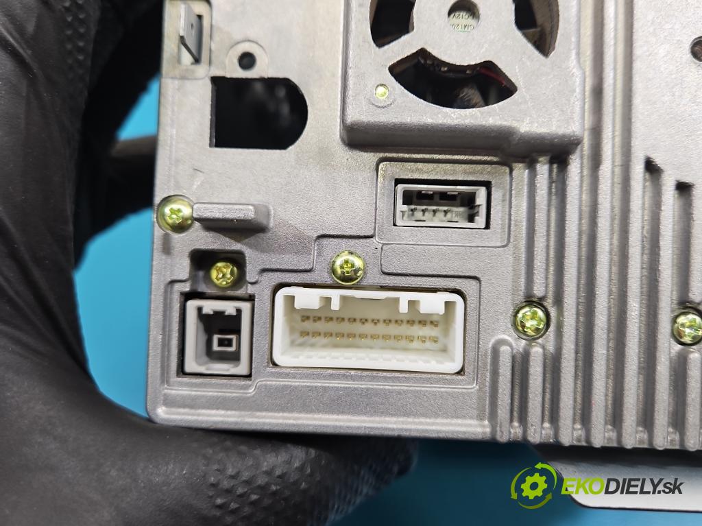 Kia Ceed II 2012-2018 1.6 crdi 128 hp manual 94 kW 1582 cm3 5- Radio továrna: 96560-A2110WK