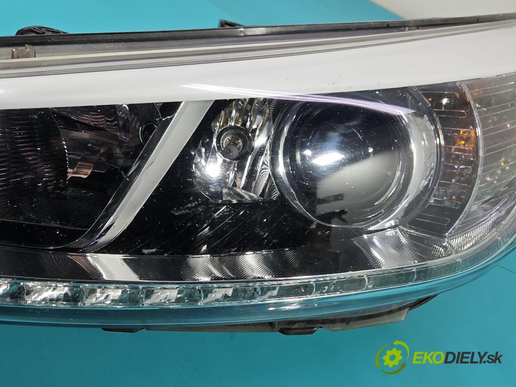 Kia Ceed II 2012-2018 1.6 crdi 128 HP manual 94 kW 1582 cm3 5- Reflektor: ľavý 92101-A2220 (Kľučka dverí ostatné)
