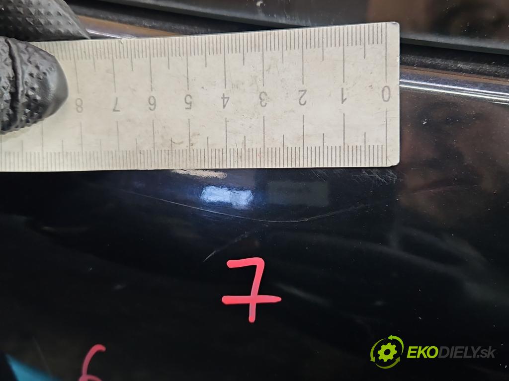 Kia Ceed II 2012-2018 1.6 crdi 128 HP manual 94 kW 1582 cm3 5- zadna kufor  (Kapota zadná (kufor))