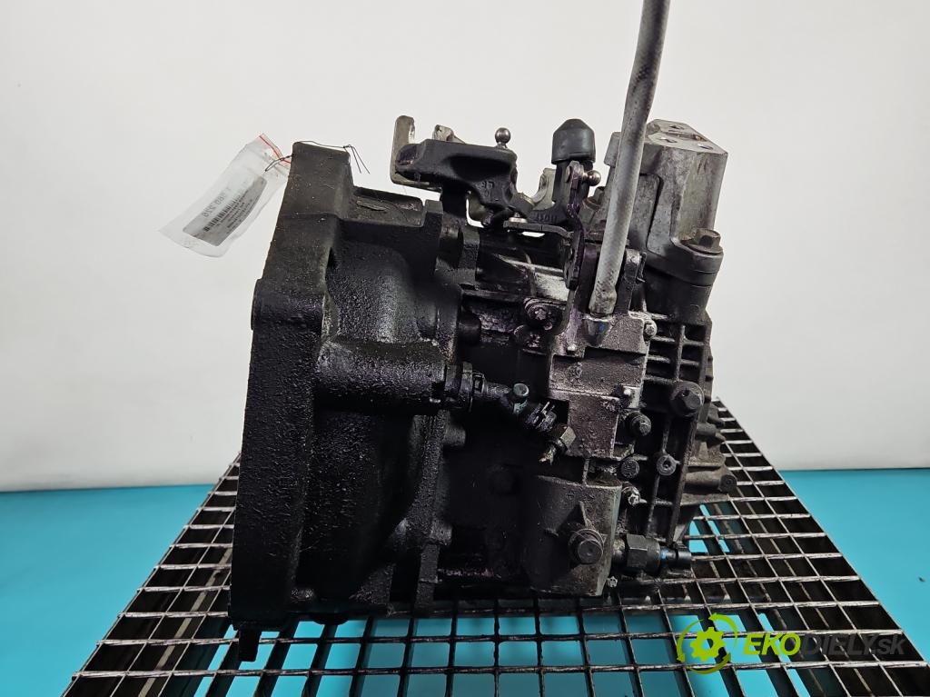 Fiat Freemont 2.0 jtd 170 HP manual 125 kW 1956 cm3 5- prevodovka stupeň,rýchlosť manual C635