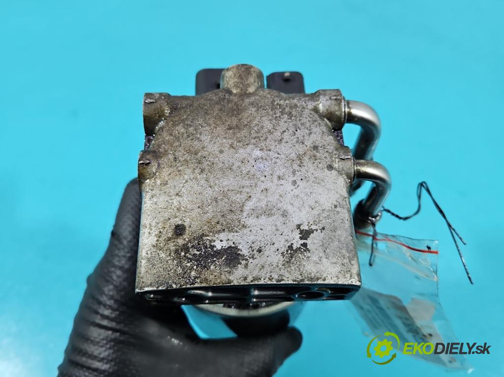 Fiat Freemont 2.0 jtd 170 HP manual 125 kW 1956 cm3 5- obal filtra palivo 3000862