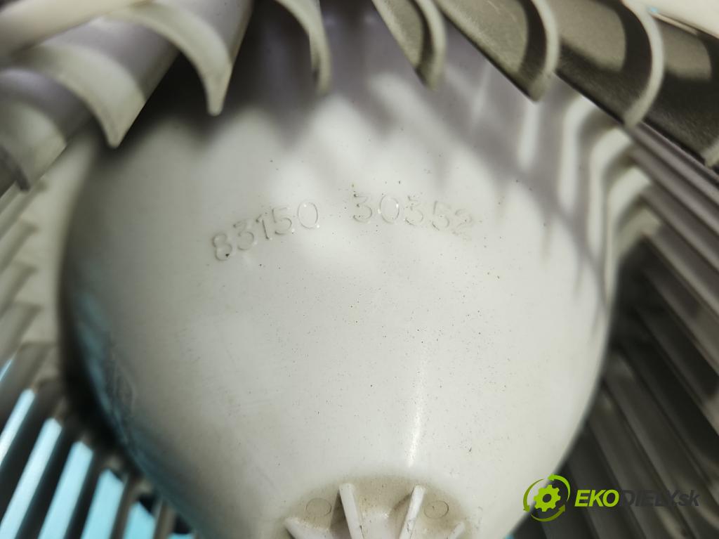 Honda Fr-v 2.0 16V 150 HP manual 110 kW 1998 cm3 5- ventilátor vzduchu 83150-30352