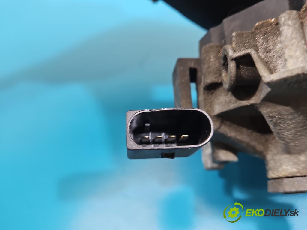 Mercedes A W169 2004-2012 2.0 cdi 109 hp manual 80 kW 1992 cm3 3- motor stěračů přední A1698200300