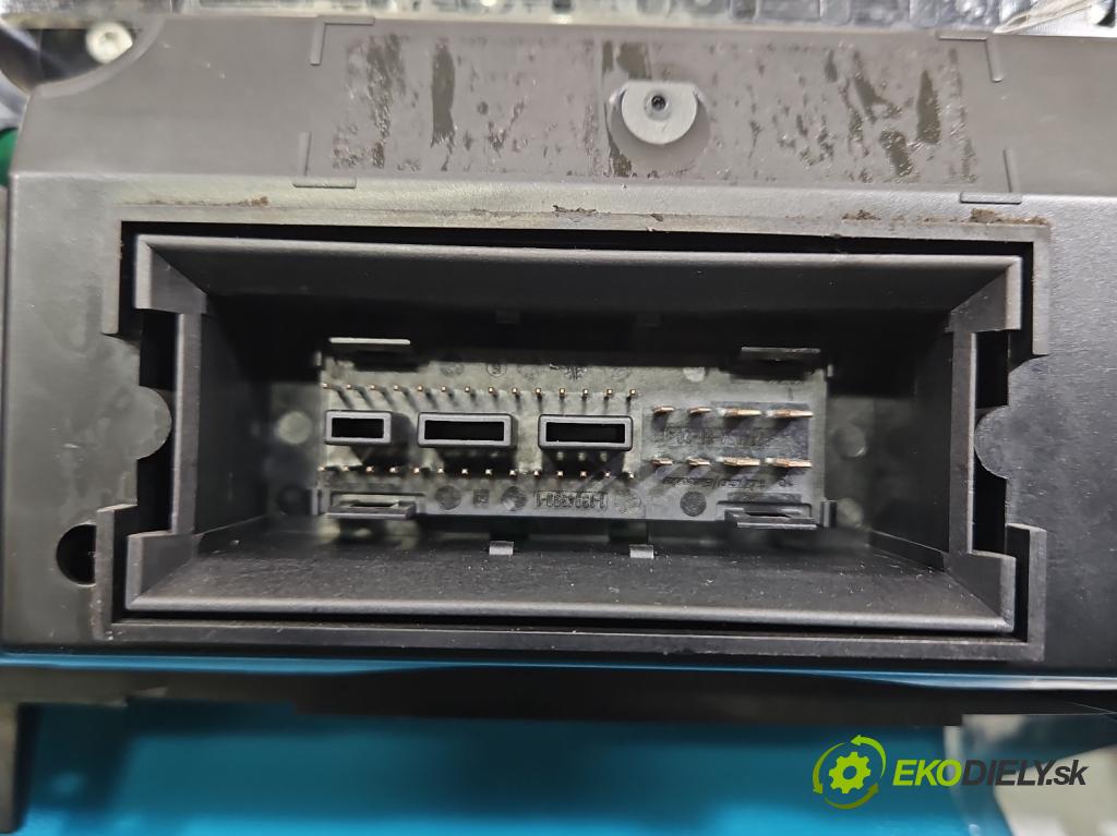 Vw Passat B6 2005-2010 1.9 tdi 105 hp manual 77 kW 1896 cm3 4- Přístrojová deska 3C0920851D (Přístrojová deska)