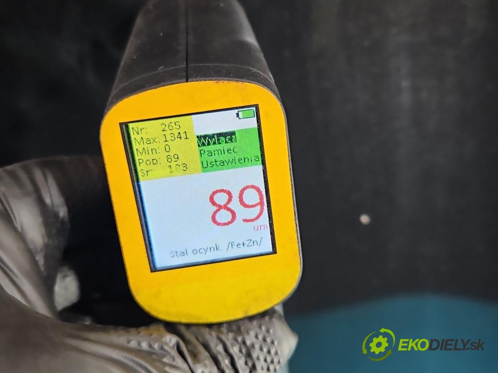 Kia Ceed II 2012-2018 1.6 crdi 128 HP manual 94 kW 1582 cm3 5- kapota predná