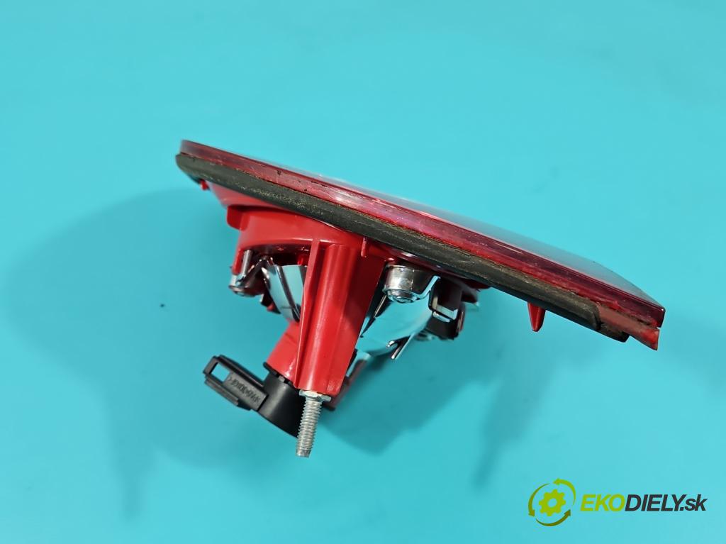 Vw Passat B6 2005-2010 1.9 tdi 105 HP manual 77 kW 1896 cm3 4- svetlo / reflektor zadné ľavé 3C5945093C (Kľučka dverí ostatné)