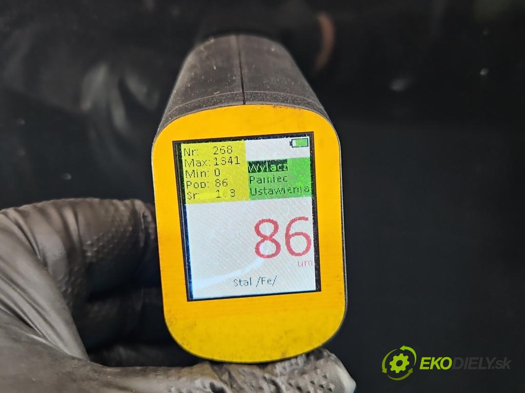 Kia Ceed II 2012-2018 1.6 crdi 128 hp manual 94 kW 1582 cm3 5- dveře zadní levé  (Klika dveří ostatní)