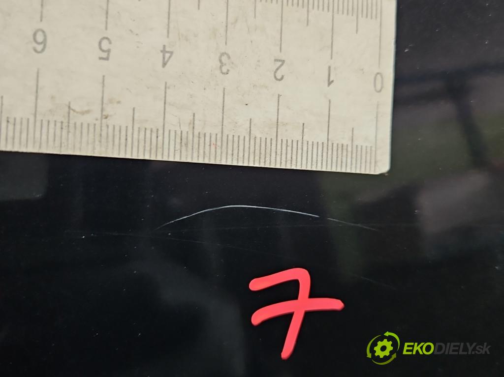 Kia Ceed II 2012-2018 1.6 crdi 128 hp manual 94 kW 1582 cm3 5- dveře zadní levé  (Klika dveří ostatní)