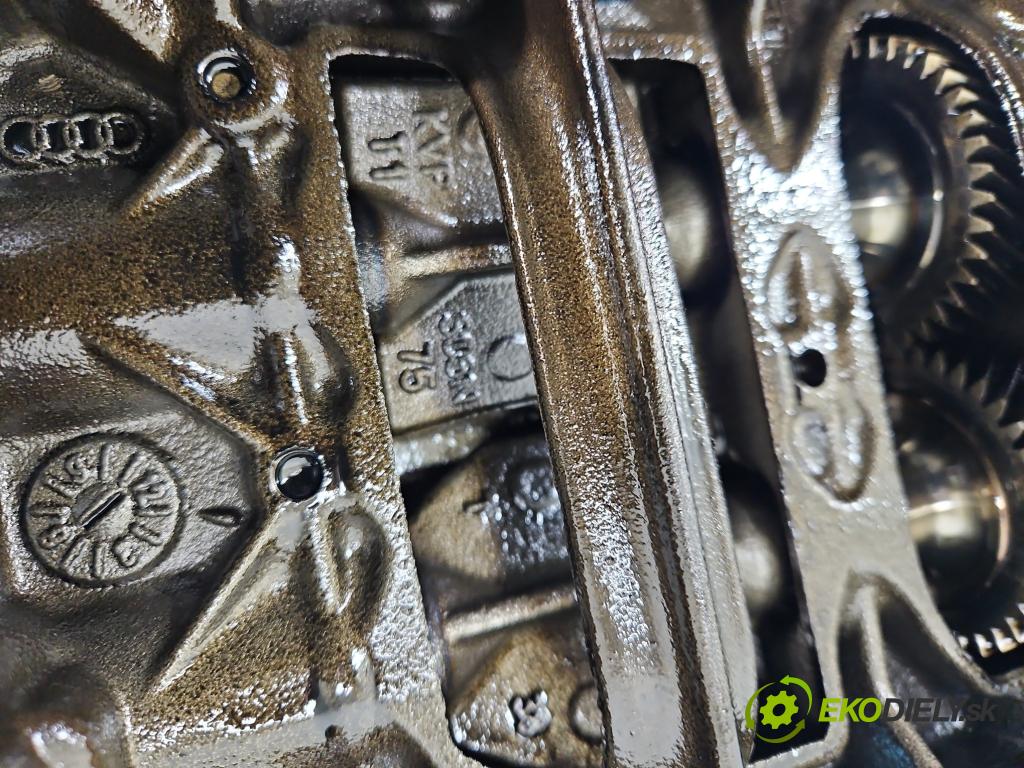 Audi A4 B8 2007-2015 2.0 tdi 143 HP manual 105 kW 1968 cm3 5- Valček: vyvažovací 03L103535