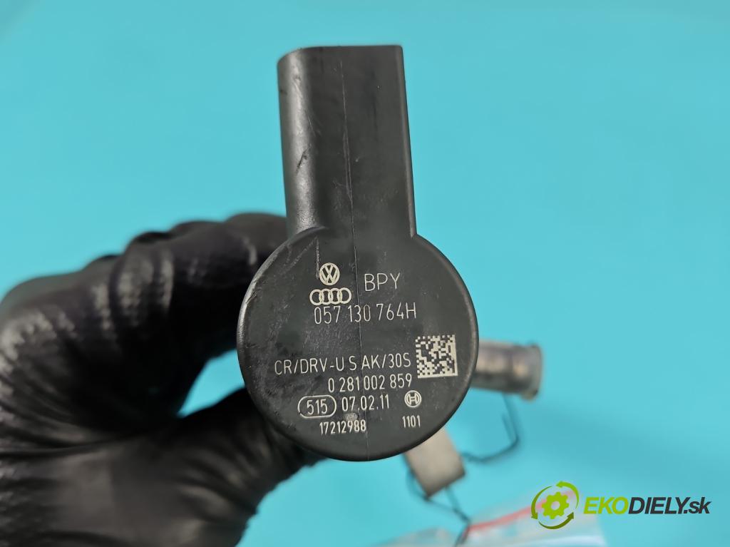 Audi A4 B8 2007-2015 2.0 tdi 143 hp manual 105 kW 1968 cm3 5- lišta vstřikovací 03L130089A (Vstřikovací lišta)