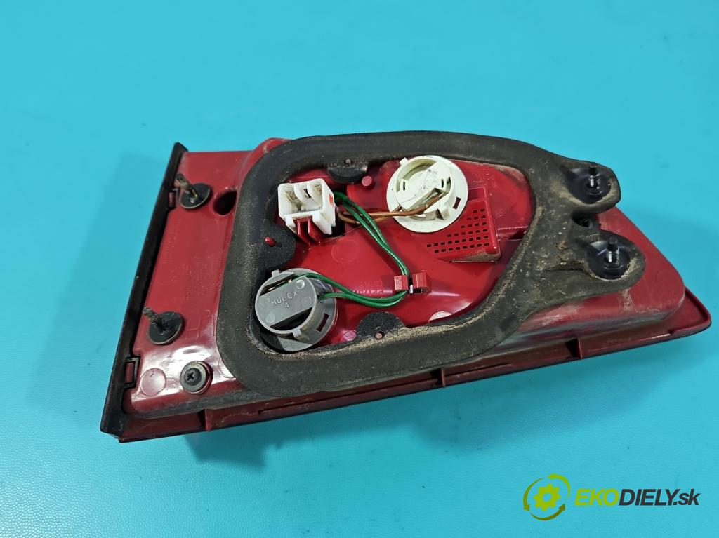 Kia Ceed II 2012-2018 1.6 crdi 128 HP manual 94 kW 1582 cm3 5- svetlo / reflektor zadné ľavé 92403-A23 (Kľučka dverí ostatné)