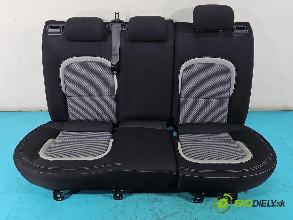 Kia Ceed II 2012-2018 1.6 crdi 128 HP manual 94 kW 1582 cm3 5- Pohovka: zadné  (Sedadlo)