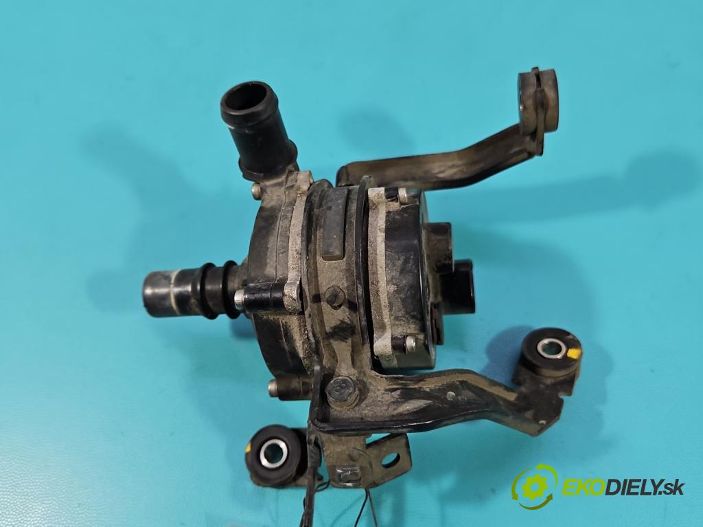 Kia Niro I 2016-2022 1.6 GDI 105 HP automatic 77 kW 1580 cm3 5- pompa obehu voda: 20160830