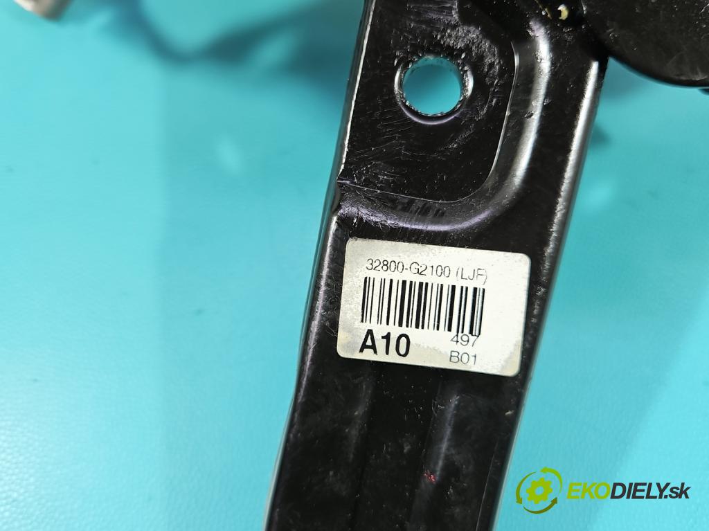 Kia Niro I 2016-2022 1.6 GDI 105 HP automatic 77 kW 1580 cm3 5- pedále ostatné 938133S800