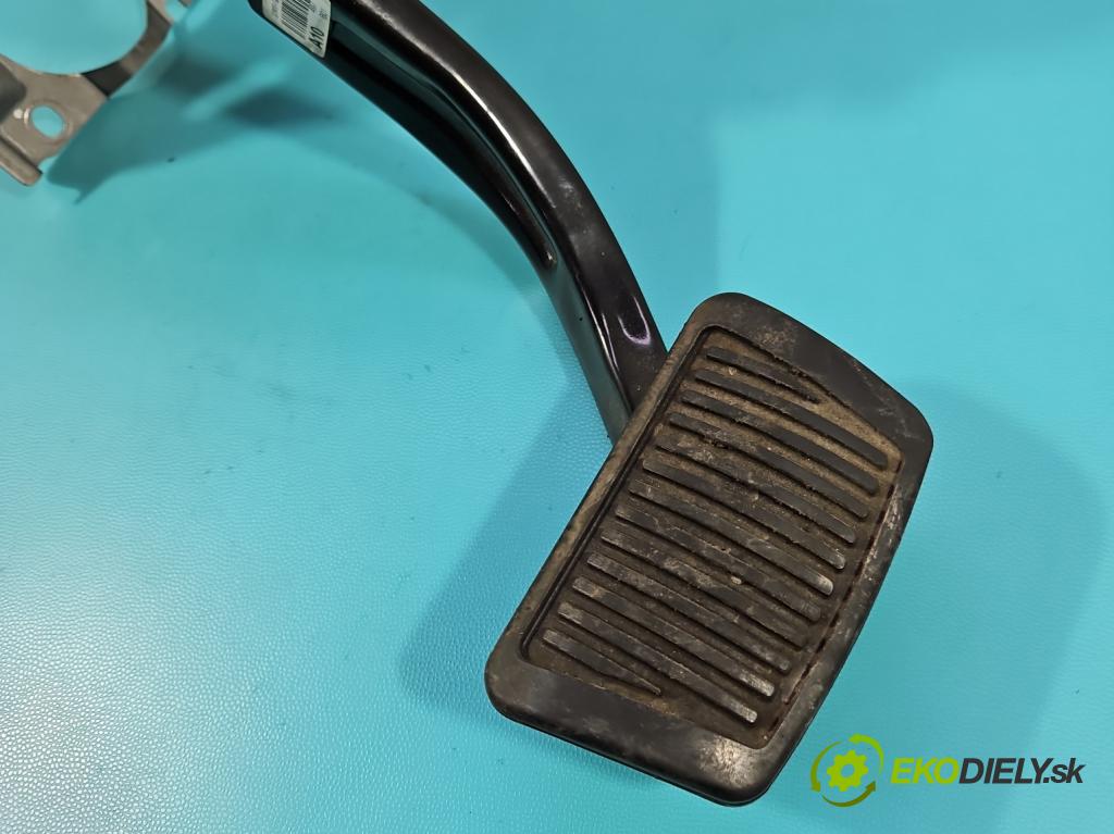 Kia Niro I 2016-2022 1.6 GDI 105 HP automatic 77 kW 1580 cm3 5- pedále ostatné 938133S800