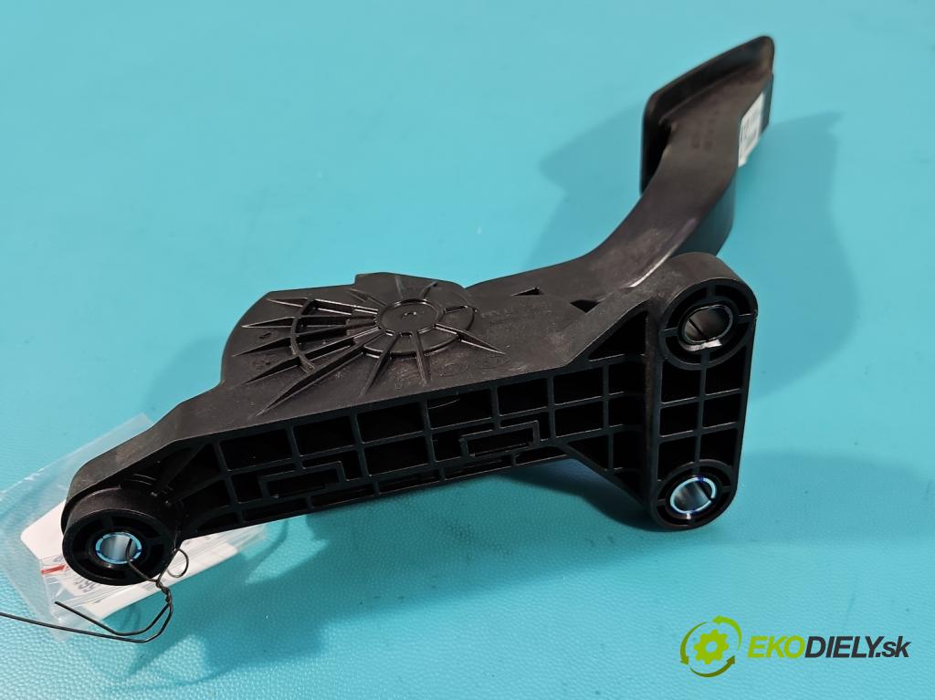 Kia Niro I 2016-2022 1.6 GDI 105 HP automatic 77 kW 1580 cm3 5- pedal plyn potenciometr: 32700-G2120